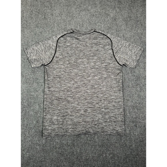 Lululemon Metal Vent Tech 2.0 Shirt Mens Large Gray Short Sleeve Gym Train EUC - Picture 9 of 12